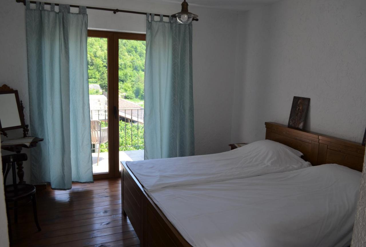Markovic Winery And Estate Apartments Cetinje Exterior photo
